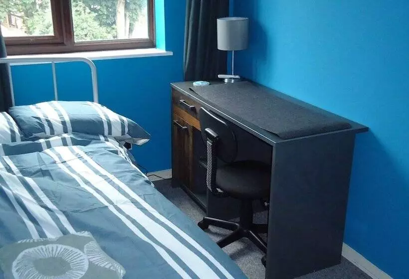 Residenssi 3 Bed House Mkt Deeping   Nr Peterborough Stamford