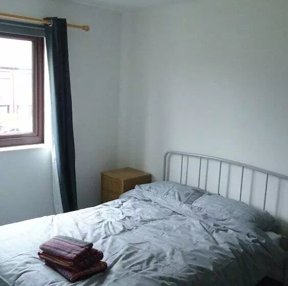 Residenssi 3 Bed House Mkt Deeping   Nr Peterborough Stamford