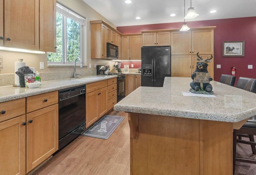 Summit Shooting Star 1