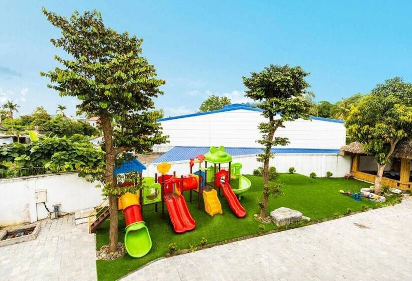 Hoa Vien Hotel   Suoi Khoang Kim Boi