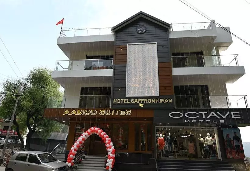 Hotelli Aamod Suites   Dalhousie