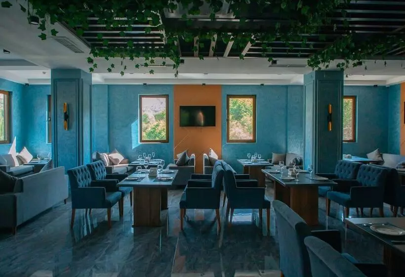 ホテル Archazor Mountain Resort