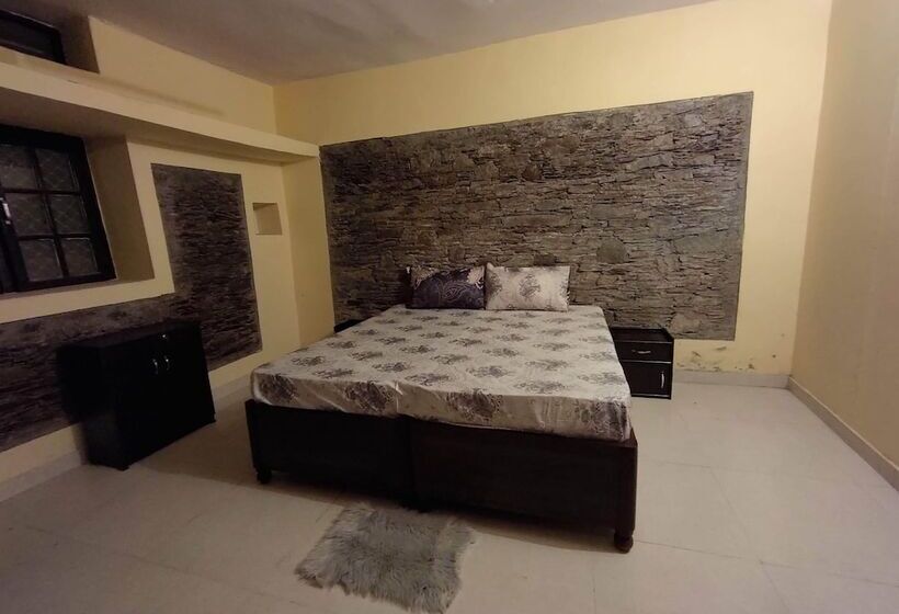 Отель Atulya Neer