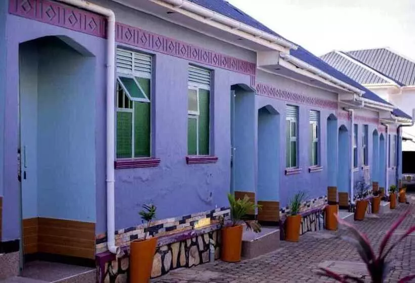 هتل Baron Guest House