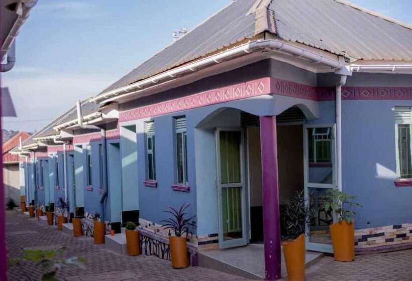 هتل Baron Guest House