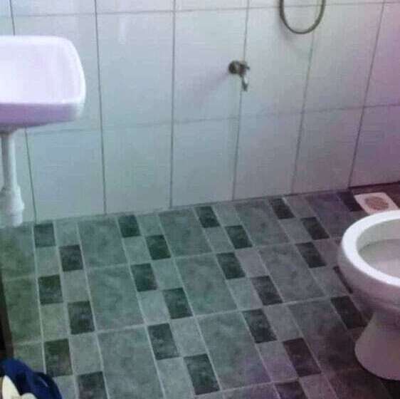 هتل Baron Guest House