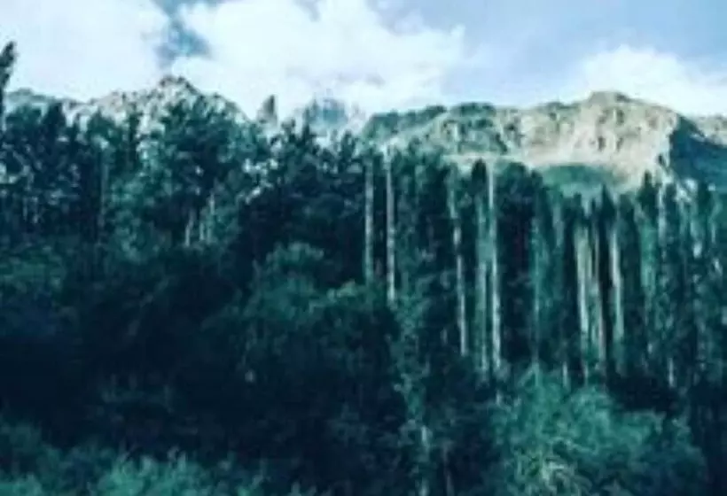 هتل Caravanserai Hunza