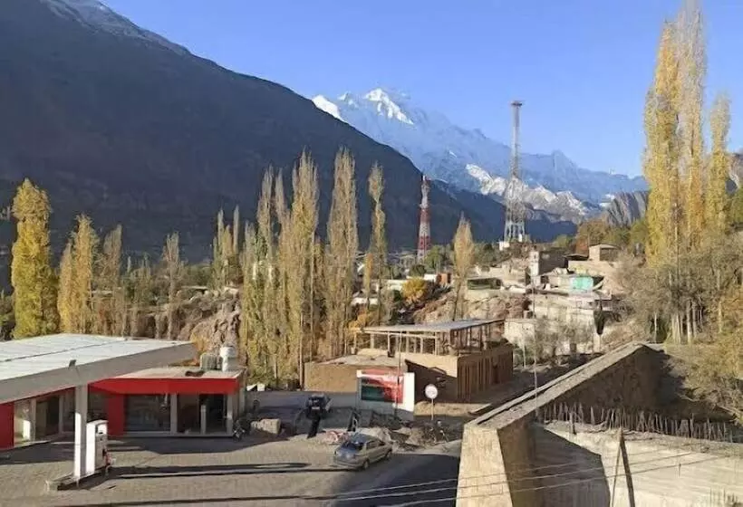 هتل Caravanserai Hunza