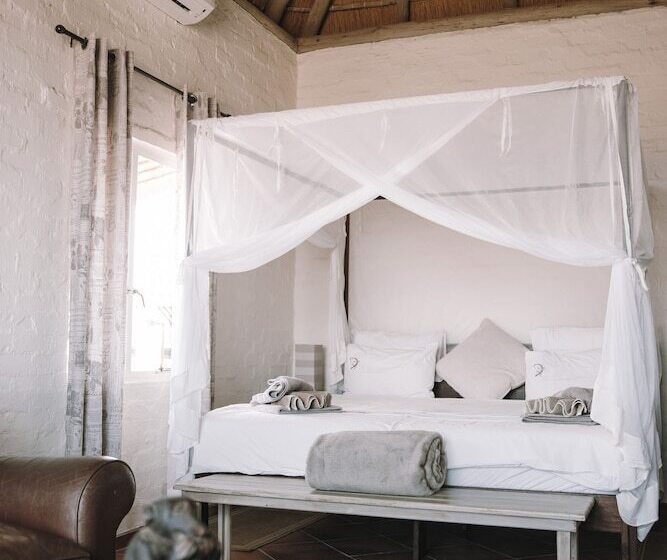 هتل Desert Homestead Lodge L Ondili