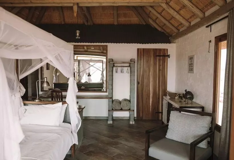 هتل Desert Homestead Lodge L Ondili