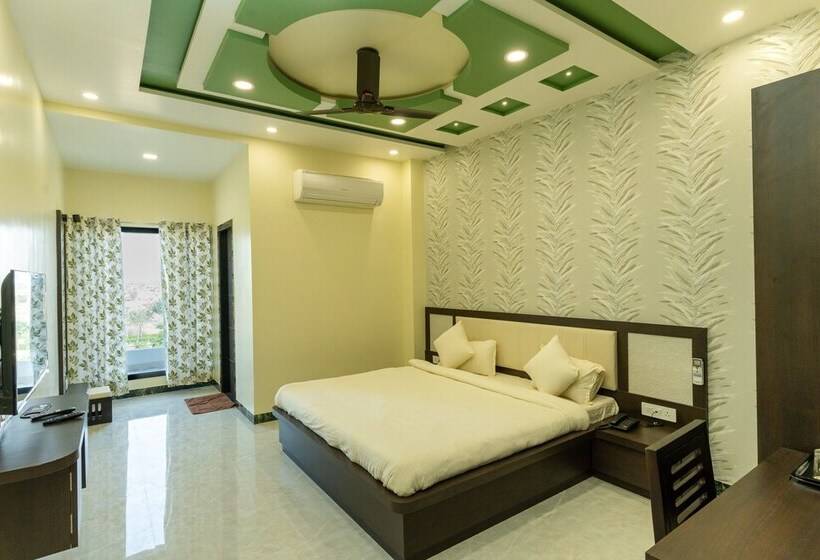 Hotel Dharti Dhora Ri   A Sand Dune Resort