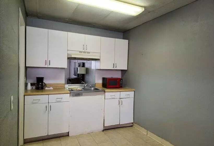 Hotelli Executive Inn