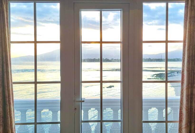 호텔 Gili Beachfront Suites