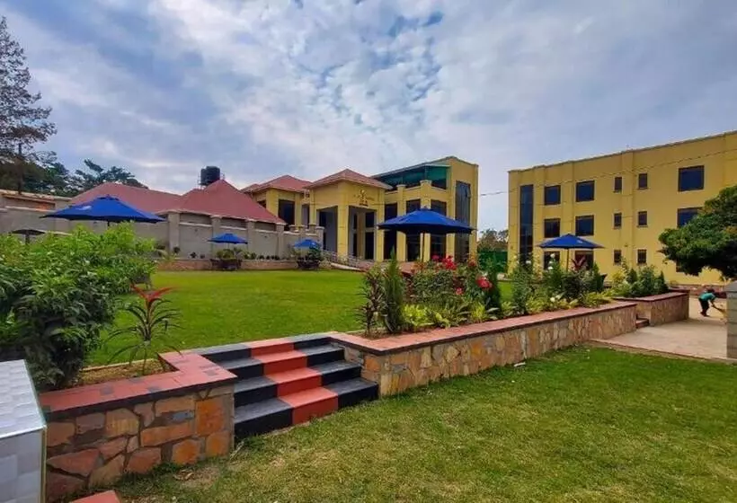 هتل Golden Castle