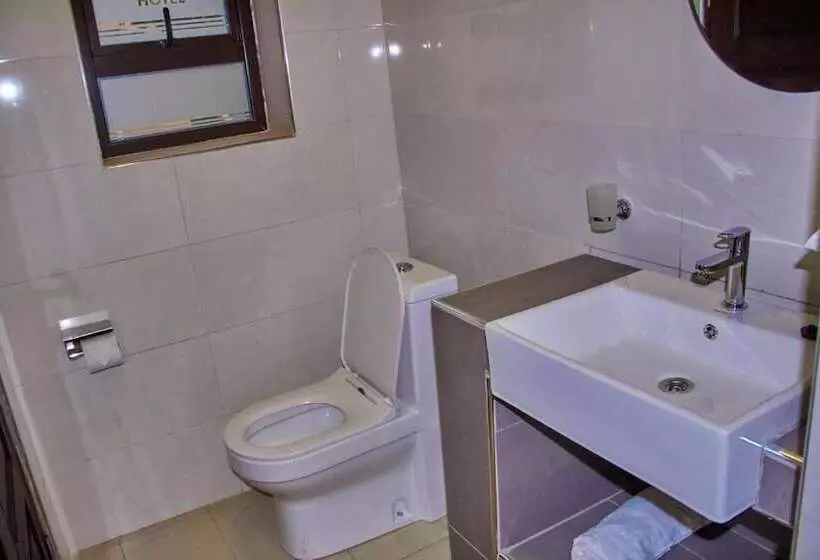 هتل Golden Castle