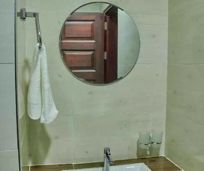 هتل Golden Castle