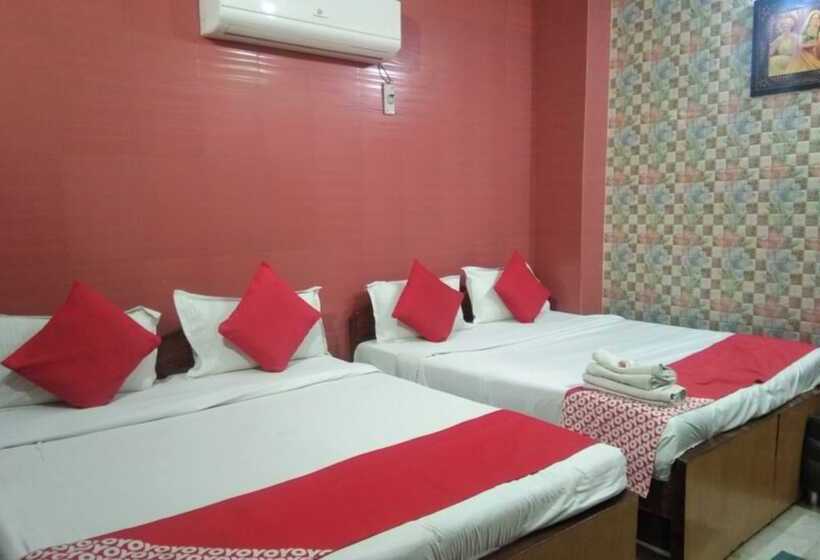 Hotel Goroomgo Rashmi Agra
