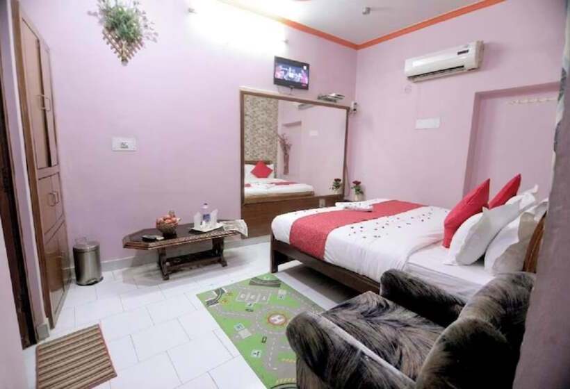 Hotel Goroomgo Rashmi Agra