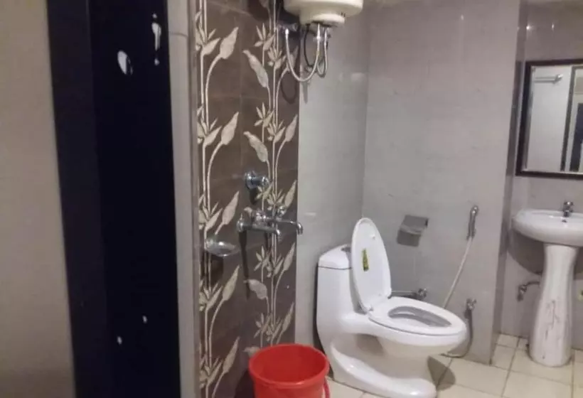Hotelli Goroomgo Shiva Palace Haridwar