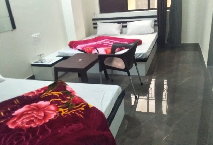 Hotel Goroomgo Shiva Palace Haridwar