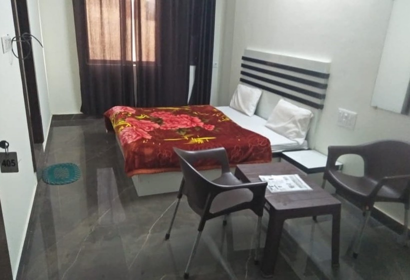 Hotel Goroomgo Shiva Palace Haridwar