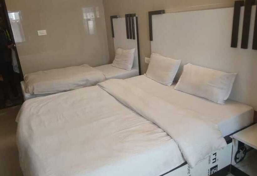 Hotel Goroomgo Shiva Palace Haridwar