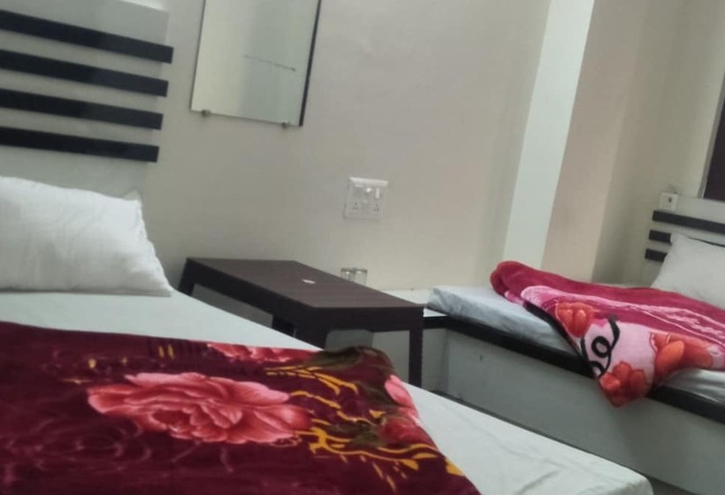 Hotel Goroomgo Shiva Palace Haridwar