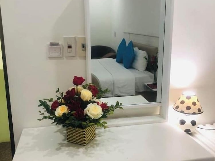 هتل Khách Sạn Hoàng Mấm