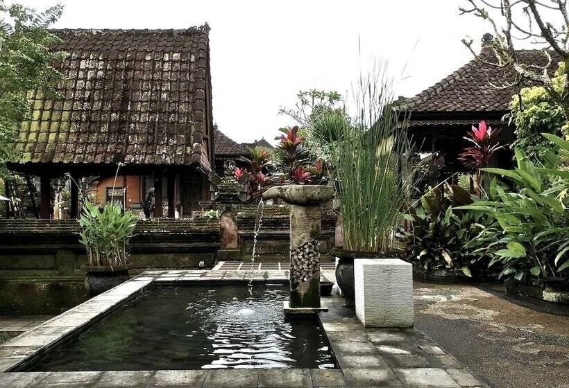 酒店 Lokasari Retreat