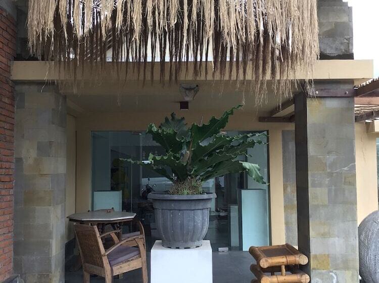 酒店 Lokasari Retreat