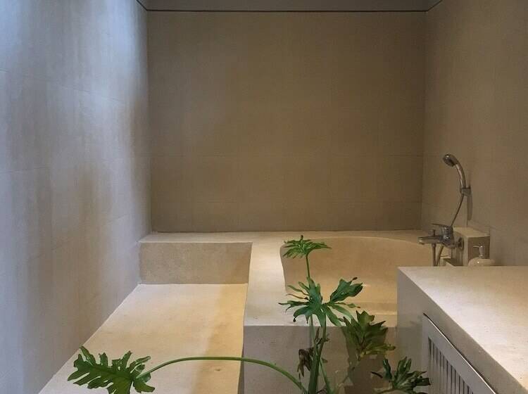 酒店 Lokasari Retreat