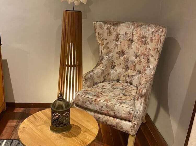 酒店 Lokasari Retreat