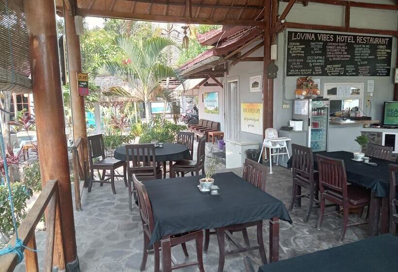 ホテル Lovina Vibes
