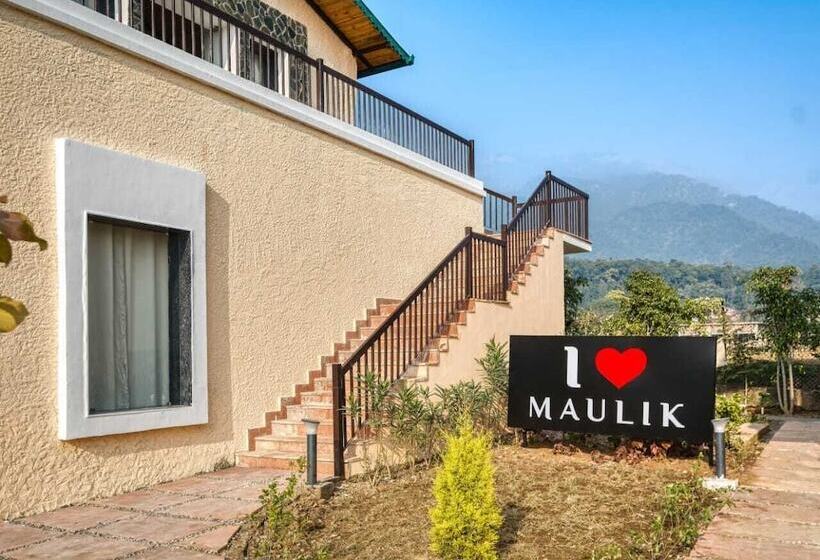 Отель Maulik Retreat