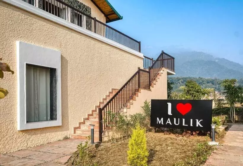 Hotelli Maulik Retreat