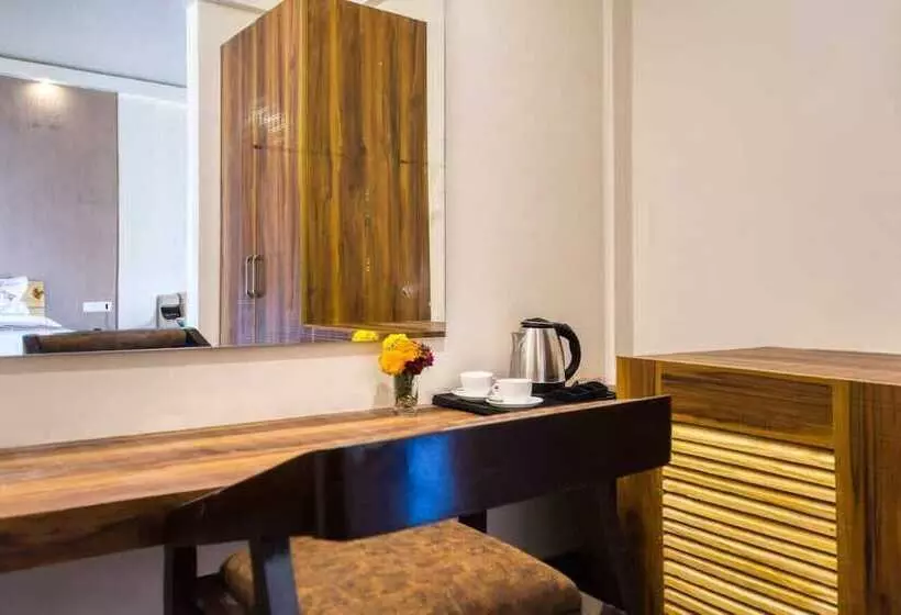 Hotelli Maulik Retreat