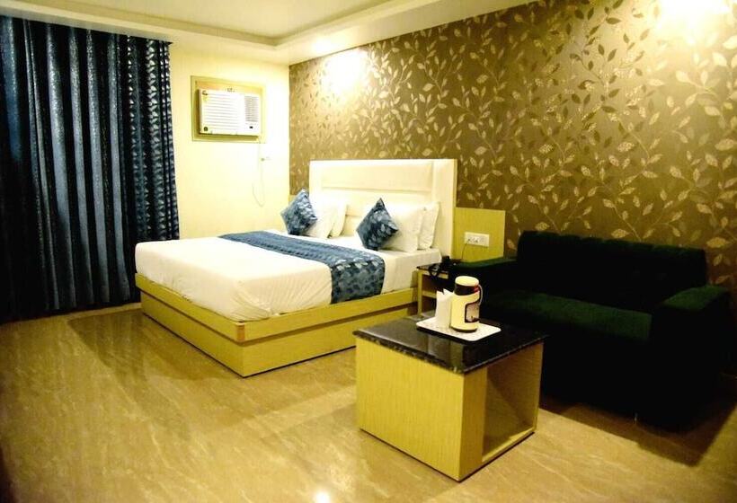 בית מלון כפרי Nek Premium