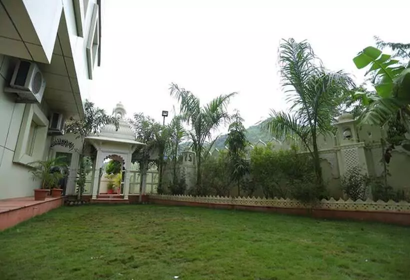 Hôtel Raha