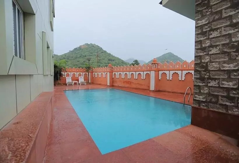 Hôtel Raha