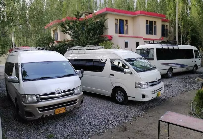 هتل Serere Guest House Skardu
