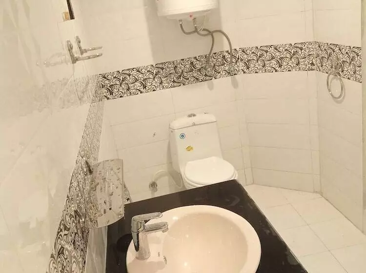 هتل Serere Guest House Skardu