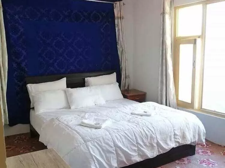 هتل Serere Guest House Skardu