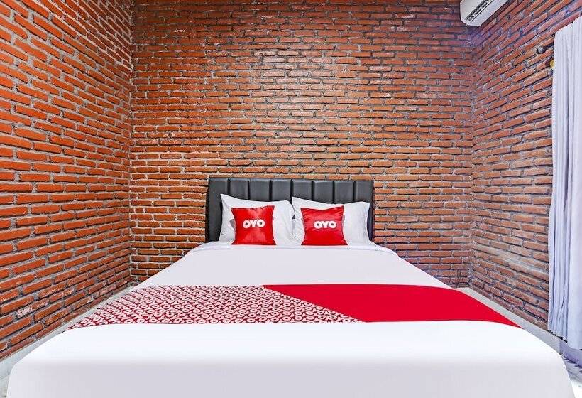 酒店 Spot On 90882 Sari Homestay Near Garuda Wisnu Kencana