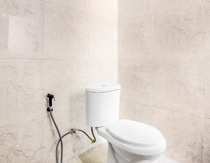 酒店 Spot On 90882 Sari Homestay Near Garuda Wisnu Kencana