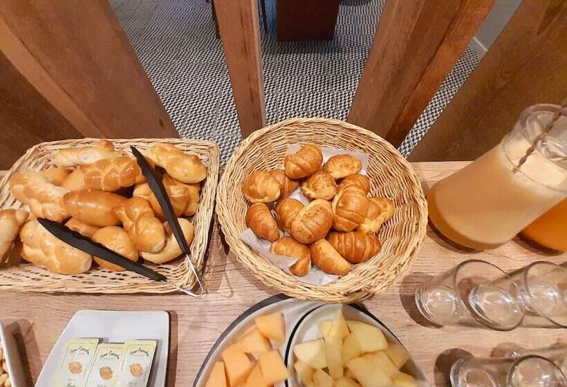 هتل Tarata Boutique