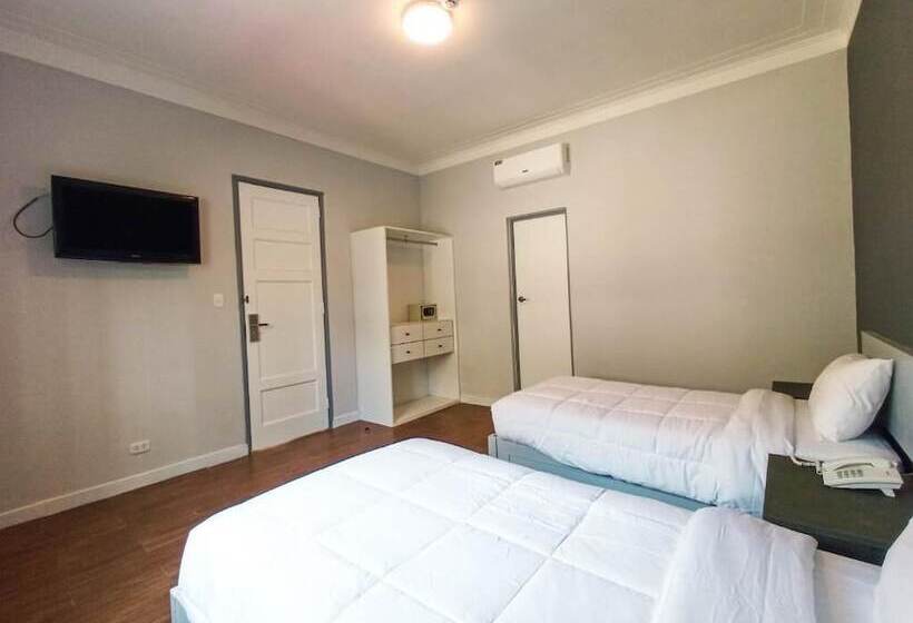 هتل Tarata Boutique