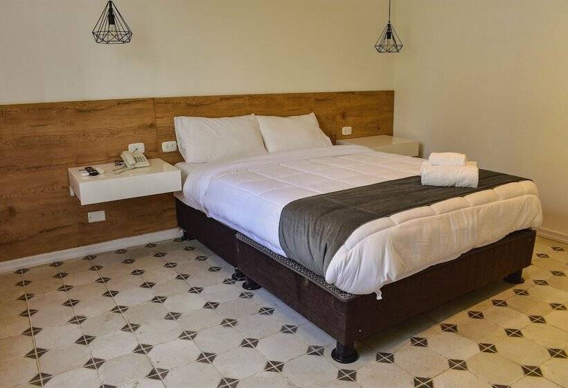 هتل Tarata Boutique