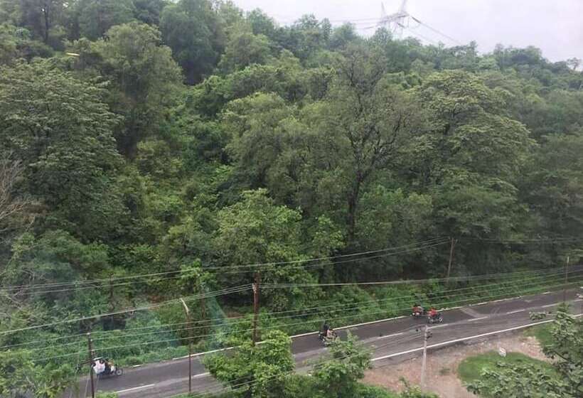 호텔 The Forest Hill