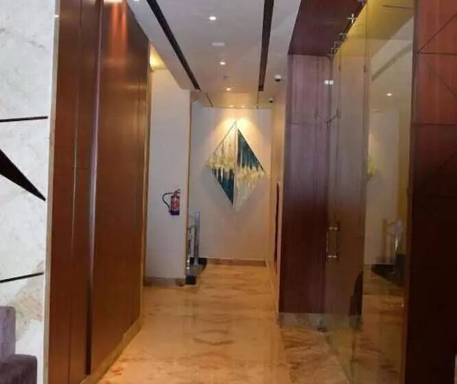 هتل The Forest Hill