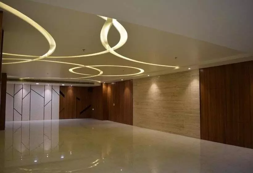 هتل The Forest Hill